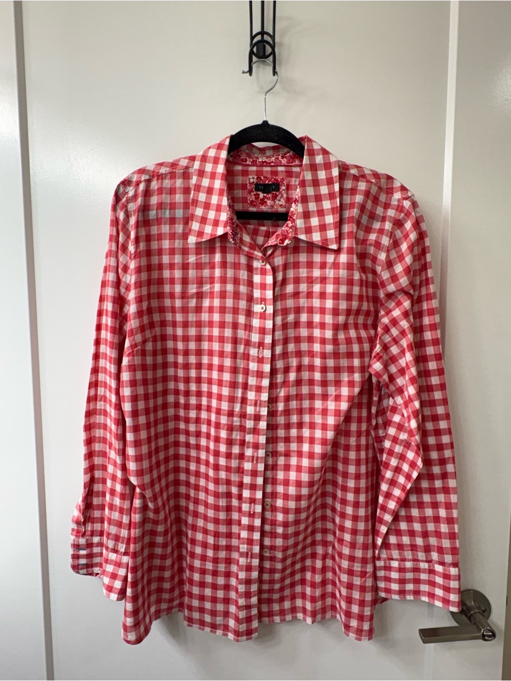 Talbots Women XL Pink & White Collared Button-Up w/ floral trim SZ XL